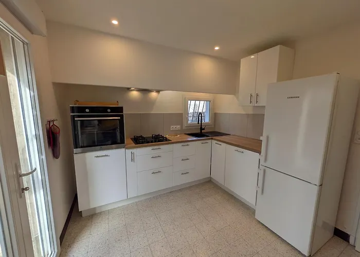 Grand Appartement, 2 Et Jardin